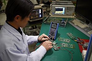 How to Use a Digital Multimeter